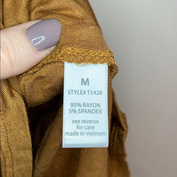 Super Soft Pocket Tee - Picture 5 of 5